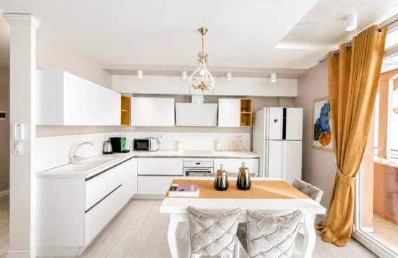 Me qira apartament 2+1+2 pranë Kopshtit Zoologjik, Tiranë