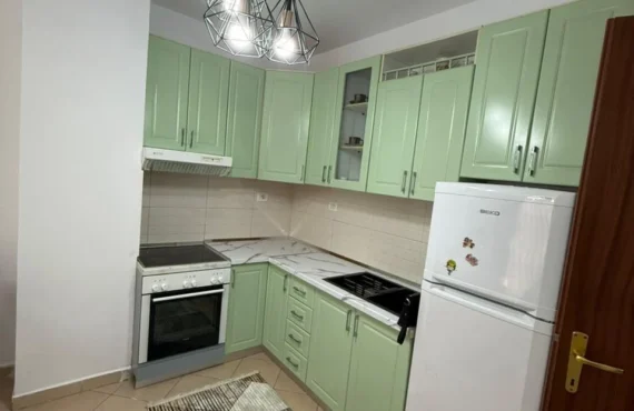 Apartament i ndritshëm me një dhomë gjumi pranë bregdetit