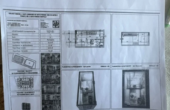 Studio me dy nivele pranë pishinës — minuta nga deti