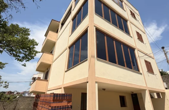 Apartament me tarracë 57 m² dhe pamje nga deti