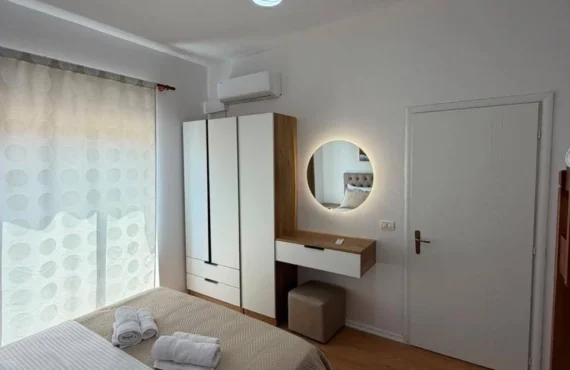 Apartament me një dhomë gjumi dhe tarracë në Durrës