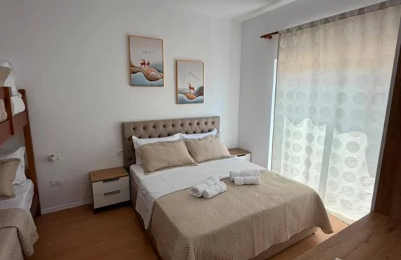 Apartament me një dhomë gjumi dhe tarracë në Durrës
